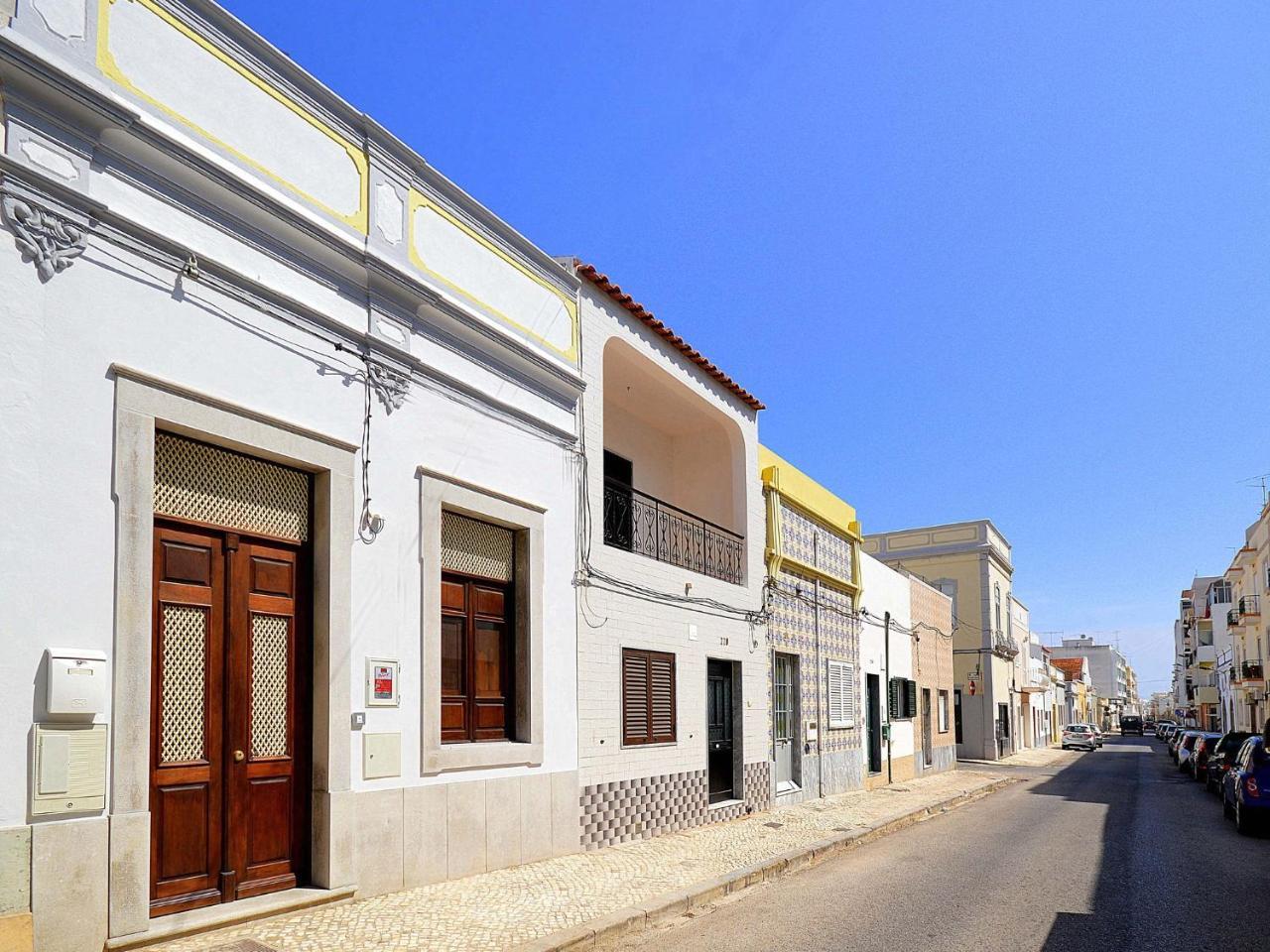 Modern Holiday Home In Olh O With Terrace Olhão Buitenkant foto